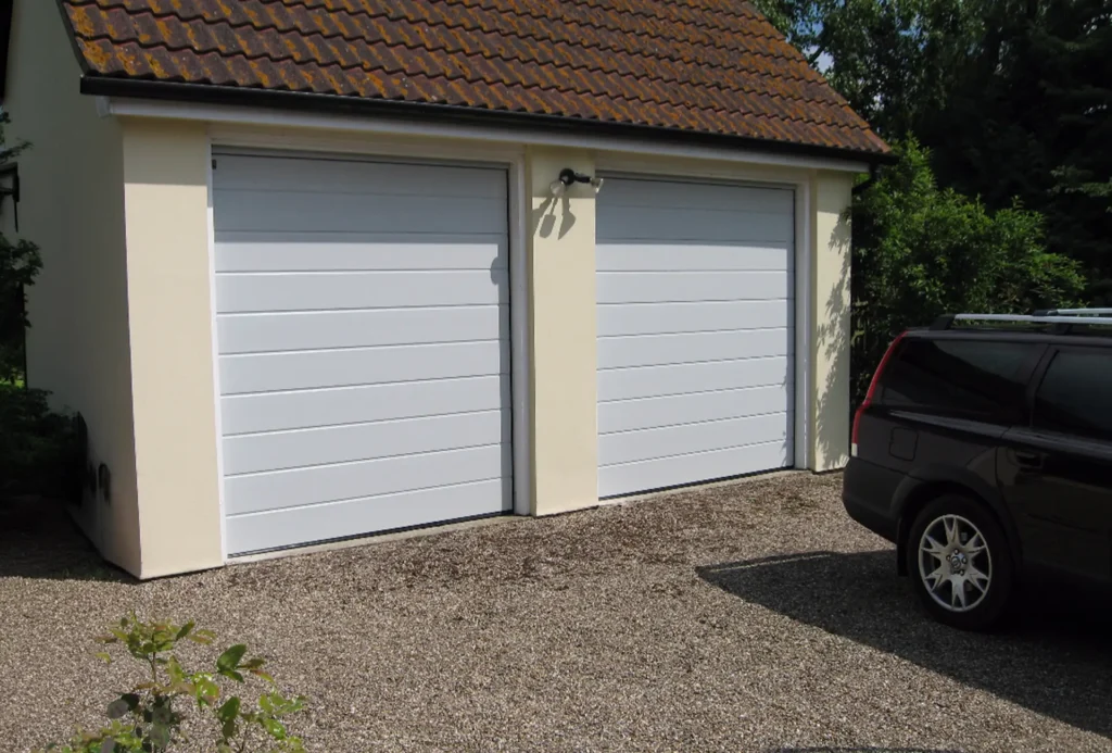 Camberley Garage Doors - Professional Garage Door Specialists Across Surrey, Hampshire, Berkshire & West Sussex